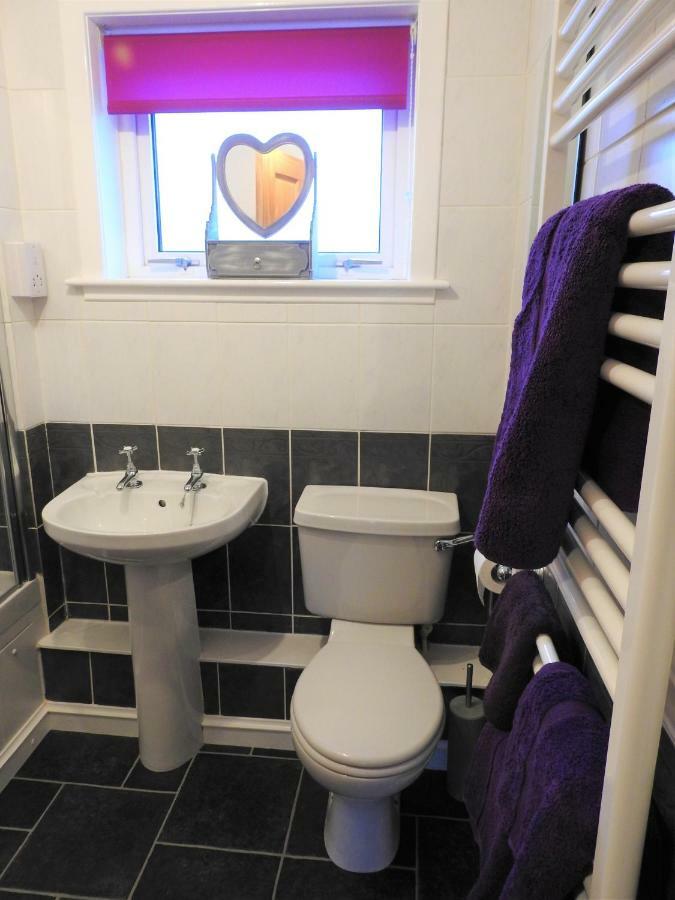 Апартаменты Stornoway Self Catering Экстерьер фото